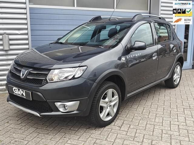 Grijs Gebruikt 2016 Dacia Sandero Stepway Ambiance Hatchback | € 8.500 (Eerlijke prijs) - Afbeelding 1/4