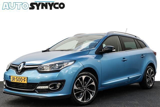 Blauw Gebruikt 2016 Renault Mégane GrandTour Bose Edition Stationwagen | € 9.450 (Eerlijke prijs) - Afbeelding 1/4