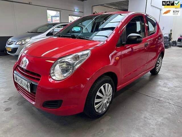 Rood Gebruikt 2010 Suzuki Alto Comfort+ Hatchback | € 2.350 (Eerlijke prijs) - Afbeelding 1/4