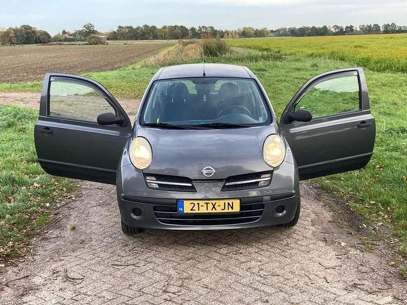Grijs Occasion 2007 Nissan Micra Visia Hatchback | € 1.750 (Eerlijke prijs) - Afbeelding 1/4