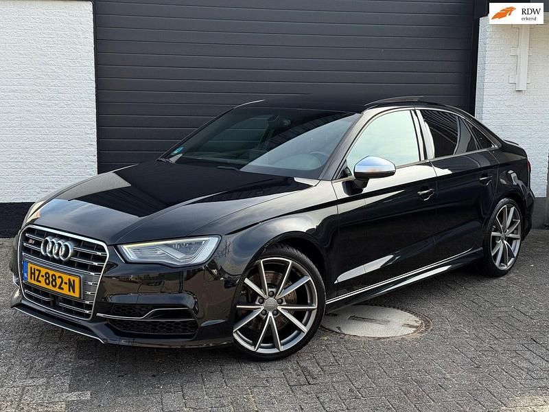 Zwart Gebruikt 2014 Audi S3 Proline Sedan | € 22.995 (Iets duurder) - Afbeelding 1/4