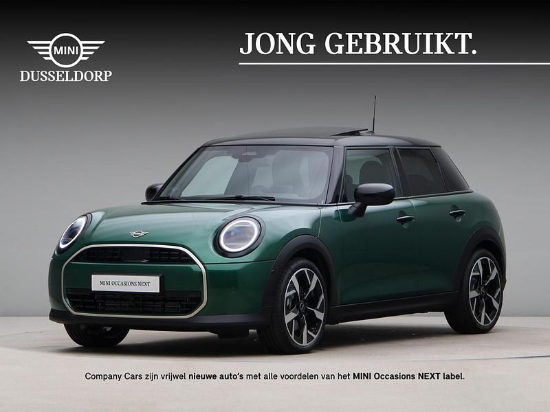 Nieuw Mini Cooper Favoured 114 kW (156 PK) 2026 Groen Hatchback