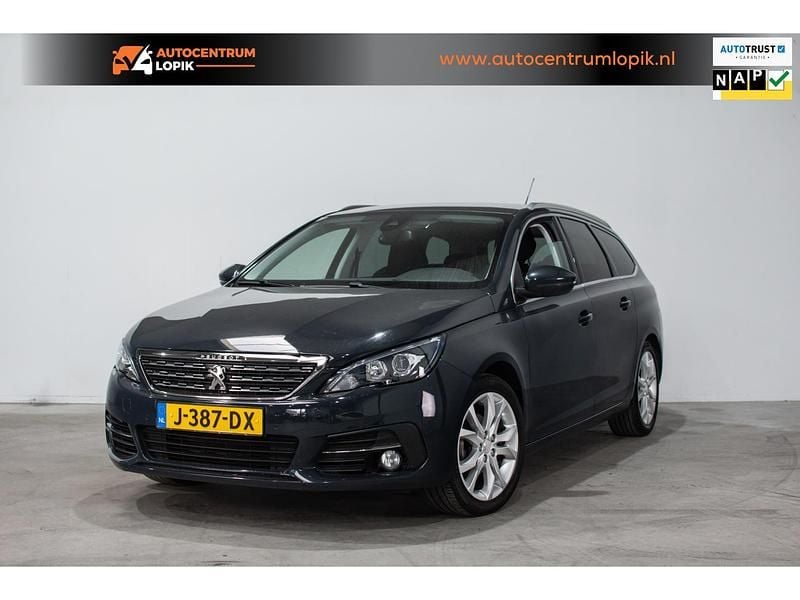 Grijs Gebruikt 2020 Peugeot 308 GT Stationwagen | € 9.750 (Super prijs) - Afbeelding 1/4