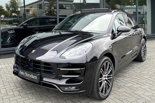 Occasion Porsche Macan Turbo Performance Package 441 PK (324 kW) 2018 Zwart SUV