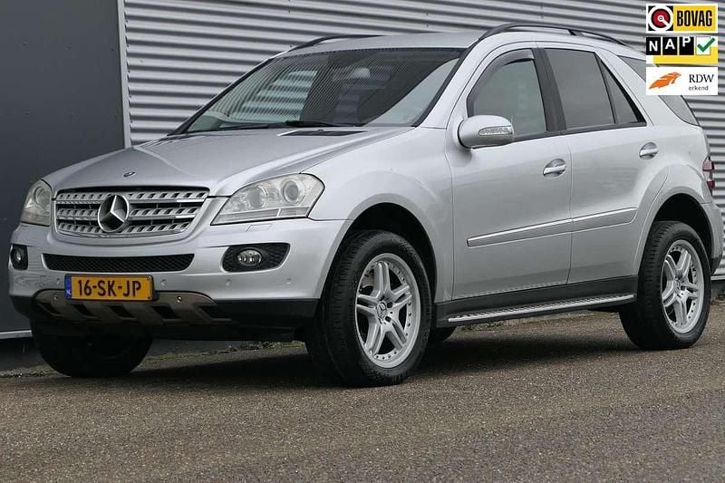 Occasion Mercedes ML500 306 PK (225 kW) 2006 Grijs SUV