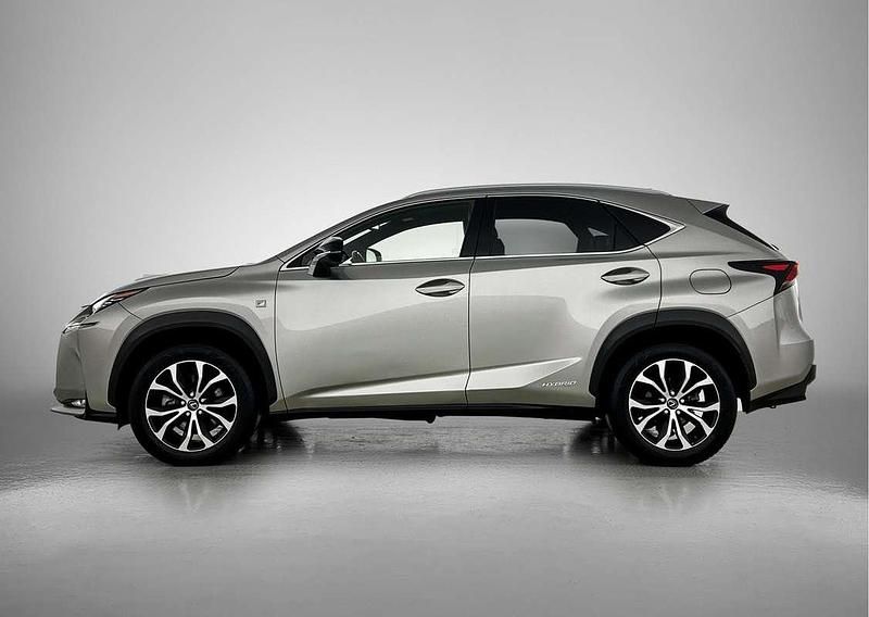 Occasion Lexus NX300h Sport Line 197 PK (144 kW) 2015 Grijs SUV