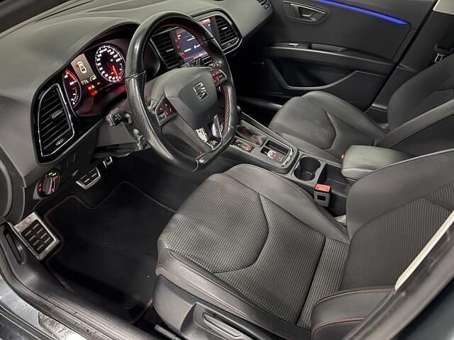 Occasion Seat Leon CONNECT 180 PK (132 kW) 2017 Grijs Hatchback