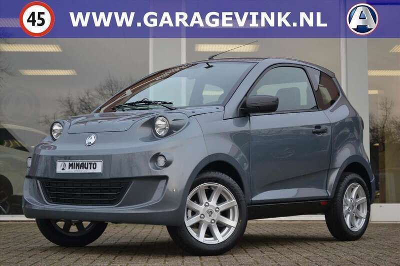 Wit Nieuw 2024 Aixam City Hatchback | € 13.536 - Afbeelding 1/4