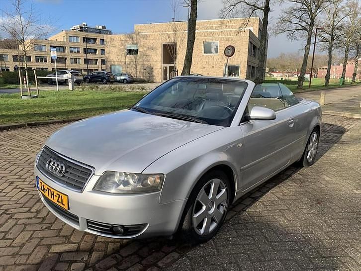 Gebruikt 2002 Audi A4 Cabriolet | € 3.995 - Afbeelding 1/4