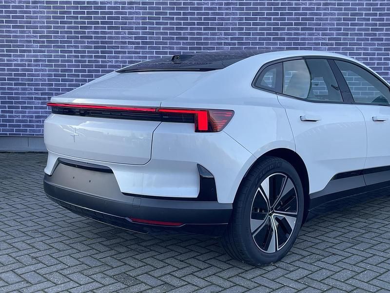Nieuw Polestar 4 Long Range Dual motor 400 kW (544 PK) 2025 Wit SUV