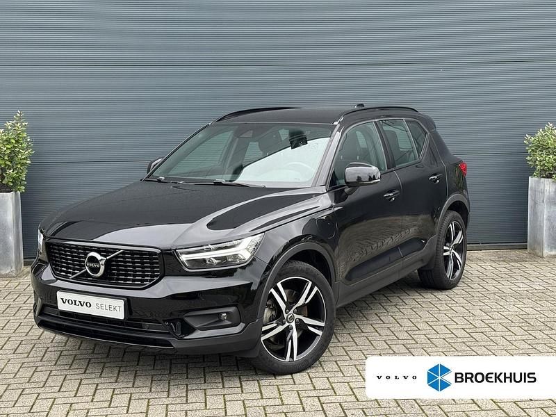 Zwart Occasion 2020 Volvo XC40 R-Design SUV | € 27.400 (Goede deal) - Afbeelding 1/4