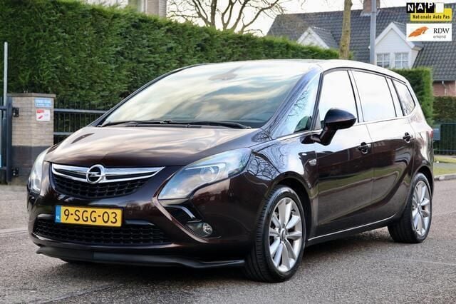 Bruin Occasion 2013 Opel Zafira Tourer MPV | € 5.695 (Goede deal) - Afbeelding 1/4