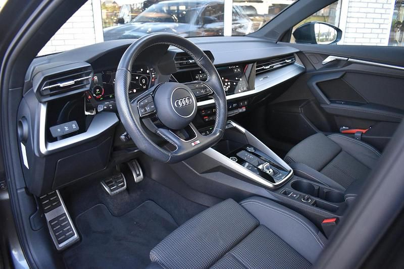Occasion Audi A3 Sportback e-tron Competition 245 PK (180 kW) 2021 Grijs Hatchback