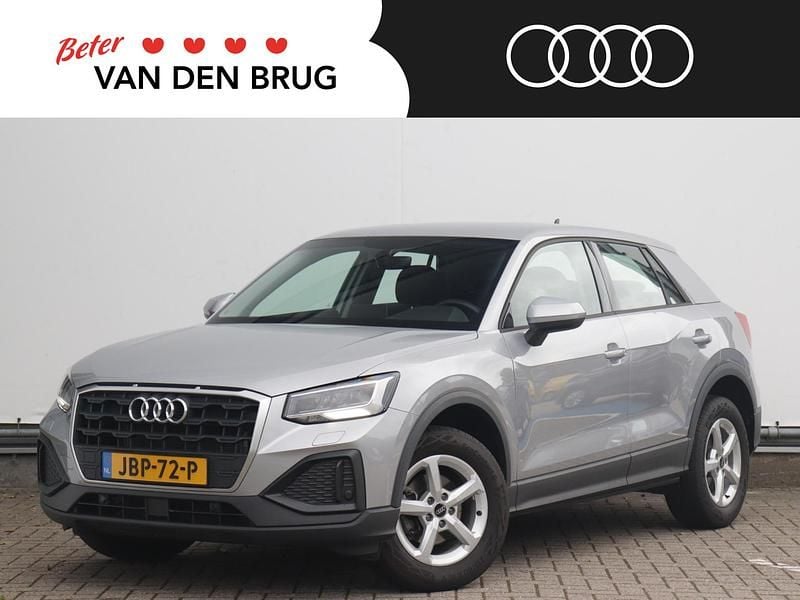 Grijs Gebruikt 2022 Audi Q2 Proline SUV | € 24.695 (Eerlijke prijs) - Afbeelding 1/3