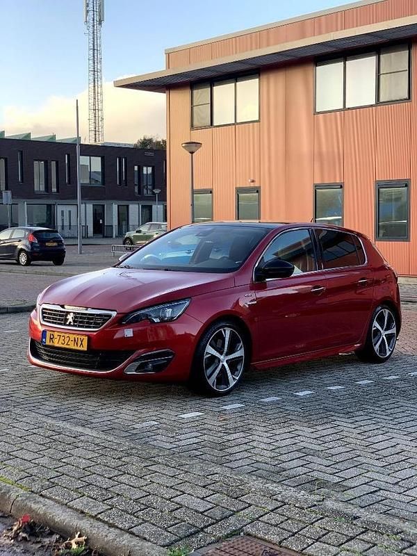 Gebruikt 2016 Peugeot 308 | € 7.900 (Super prijs) - Afbeelding 1/4
