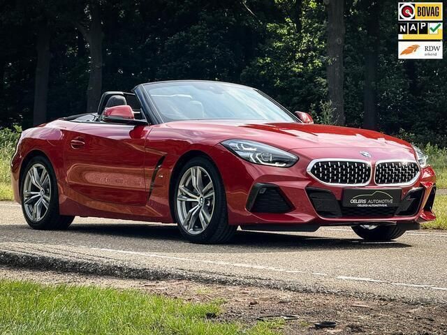 Rood, metallic lak Gebruikt 2019 BMW Z4 Executive Cabriolet | € 42.899 (Eerlijke prijs) - Afbeelding 1/4