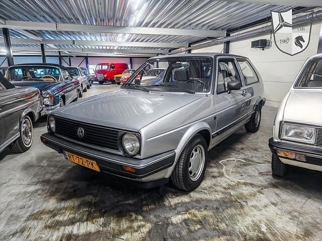 Grijs Gebruikt 1987 VW Golf II Hatchback | € 7.950 - Afbeelding 1/4