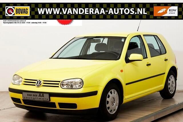 Geel Occasion 1999 VW Golf III Hatchback | € 2.999 - Afbeelding 1/4