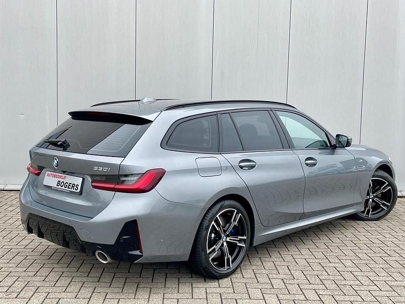 Occasion BMW 330 M Sport 245 PK (180 kW) 2024 Grijs Stationwagen