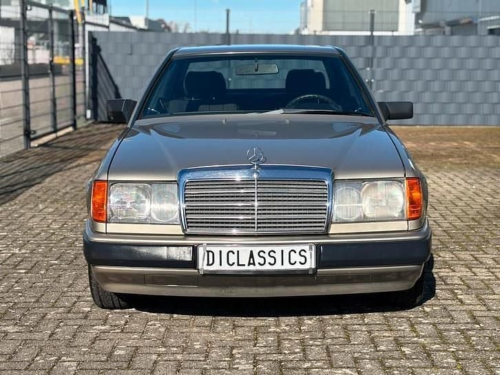 Occasion Mercedes 230 1987 Coupé