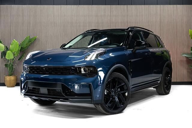 Blauw Gebruikt 2023 Lynk & Co 01 SUV | € 27.950 (Eerlijke prijs) - Afbeelding 1/4