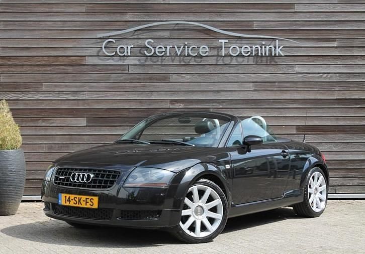 Zwart, metallic lak Occasion 2006 Audi TT Roadster Cabriolet | € 9.750 (Eerlijke prijs) - Afbeelding 1/4