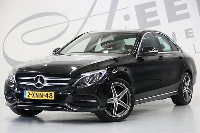 Zwart Gebruikt 2014 Mercedes C180 Edition Sedan | € 12.950 (Eerlijke prijs) - Afbeelding 1/4