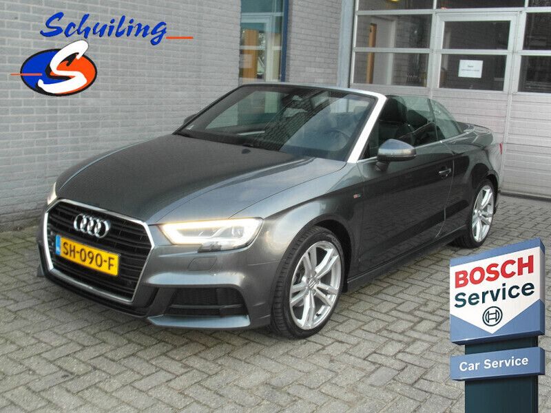 Grijs, metallic lak Gebruikt 2018 Audi A3 Cabriolet S-Line Cabriolet | € 23.950 (Duur) - Afbeelding 1/4