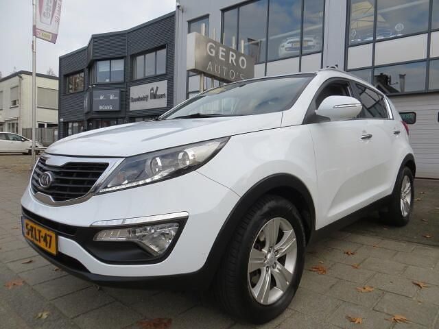 Wit Gebruikt 2013 Kia Sportage Plus SUV | € 11.900 (Eerlijke prijs) - Afbeelding 1/4