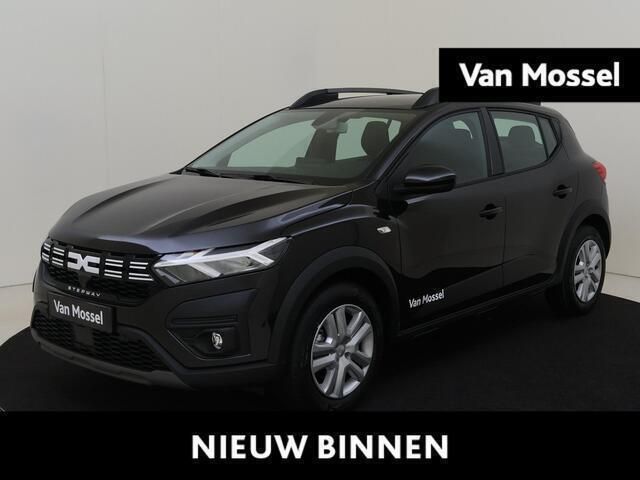 Zwart Gebruikt 2024 Dacia Sandero Expression Hatchback | € 19.640 (Eerlijke prijs) - Afbeelding 1/4