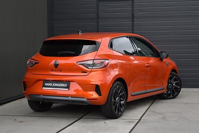Occasion Renault Clio V Esprit Alpine 143 PK (105 kW) 2025 Oranje Hatchback