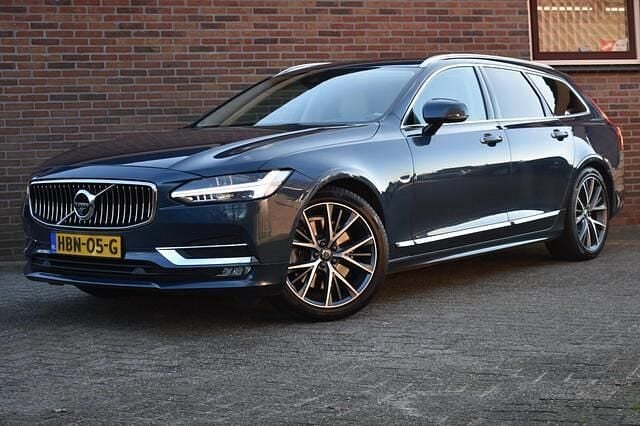 Blauw Gebruikt 2020 Volvo V90 R-Design Stationwagen | € 31.949 (Super prijs) - Afbeelding 1/4