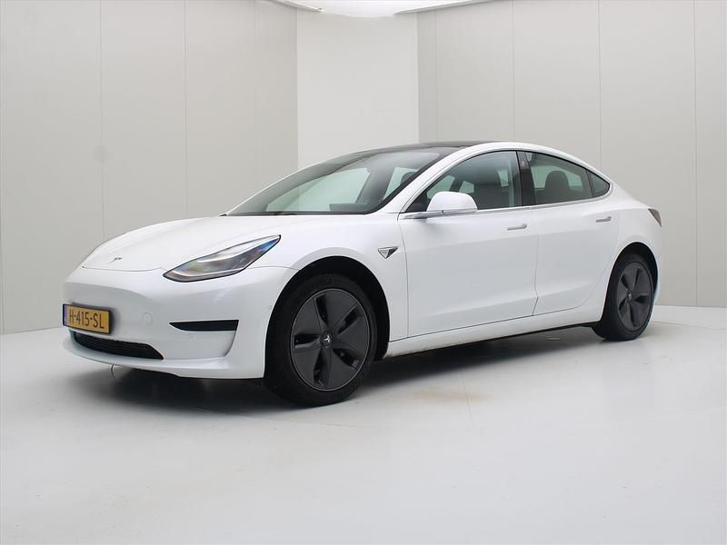 Wit Gebruikt 2020 Tesla Model 3 Standard Range Sedan | € 18.700 (Goede deal) - Afbeelding 1/4