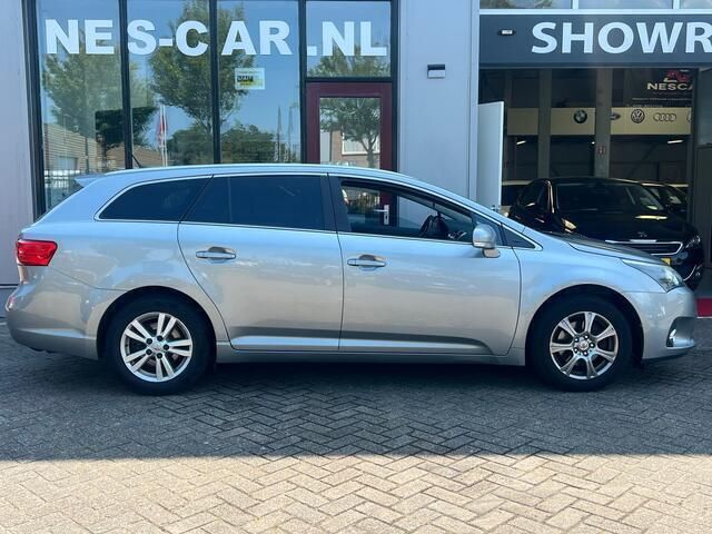 Occasion Toyota Avensis Business Edition 147 PK (108 kW) 2012 Grijs Stationwagen