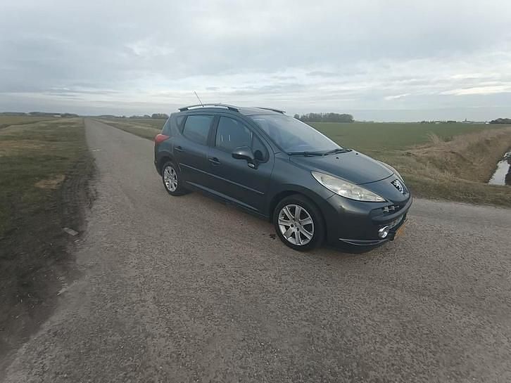 Occasion 2007 Peugeot 207 Outdoor Outdoor Stationwagen | € 1.600 (Iets duurder) - Afbeelding 1/4