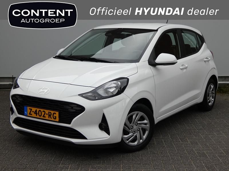 Wit Occasion 2024 Hyundai i10 Comfort Hatchback | € 13.940 (Goede deal) - Afbeelding 1/4