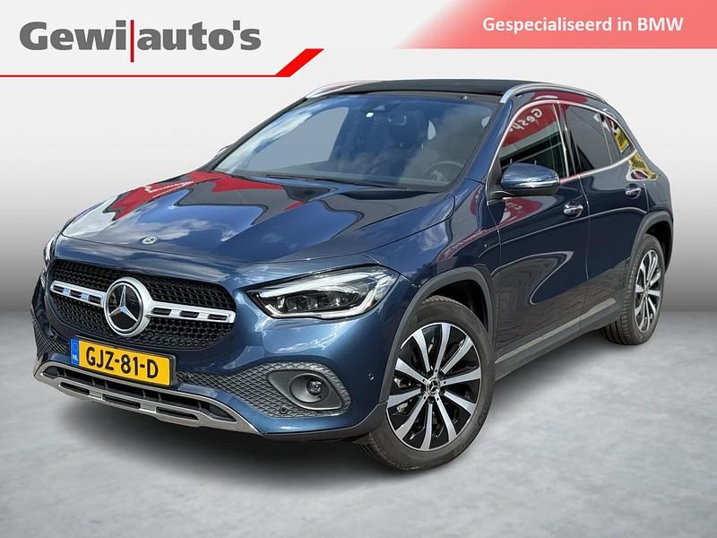 Blauw Gebruikt 2021 Mercedes GLA250 AMG line SUV | € 35.750 (Goede deal) - Afbeelding 1/4