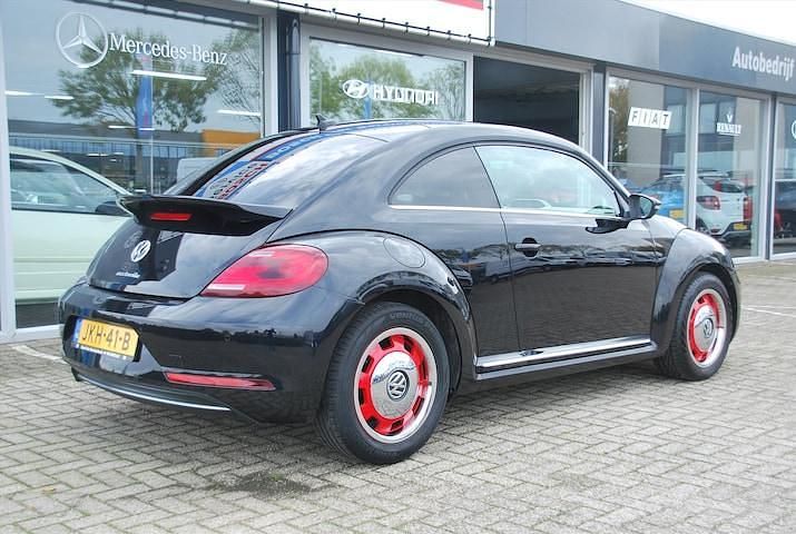 Occasion VW Beetle Exclusive 2017 Zwart (metallic) Hatchback