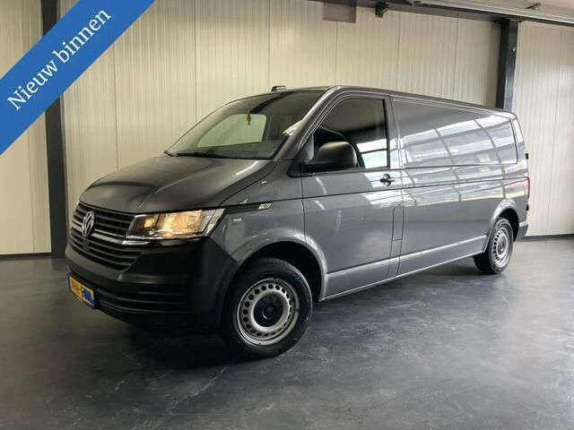 Grijs Gebruikt 2020 VW T6.1 Business Van | € 16.950 (Duur) - Afbeelding 1/4