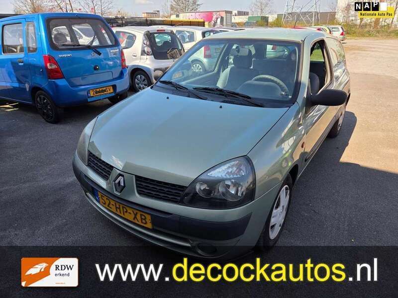 Bruin, metallic lak Gebruikt 2001 Renault Clio II Authentique Hatchback | € 750 (Eerlijke prijs) - Afbeelding 1/4