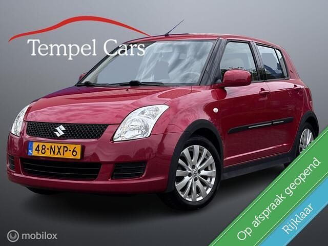 Rood Occasion 2010 Suzuki Swift Cool Hatchback | € 4.995 (Eerlijke prijs) - Afbeelding 1/4