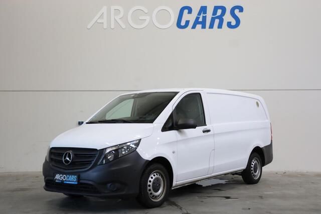Wit Gebruikt 2018 Mercedes Vito MPV | € 15.450 (Super prijs) - Afbeelding 1/4