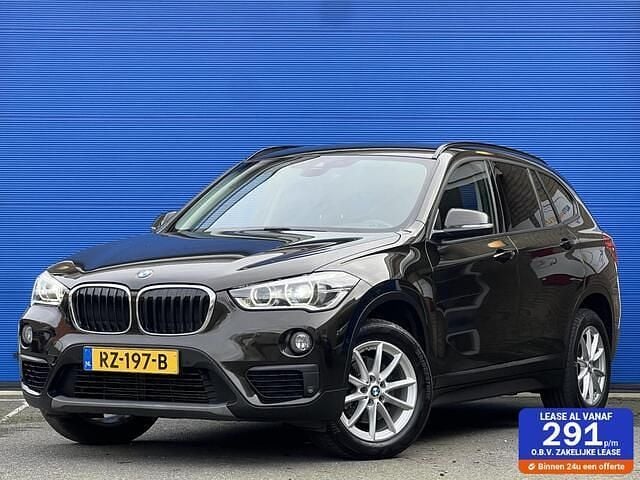 Bruin (metallic) Gebruikt 2018 BMW X1 Executive SUV | € 17.949 (Super prijs) - Afbeelding 1/4