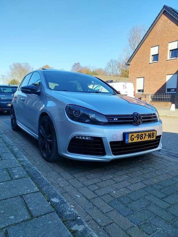 Grijs Gebruikt 2011 VW Golf VI R Stationwagen | € 14.999 - Afbeelding 1/4