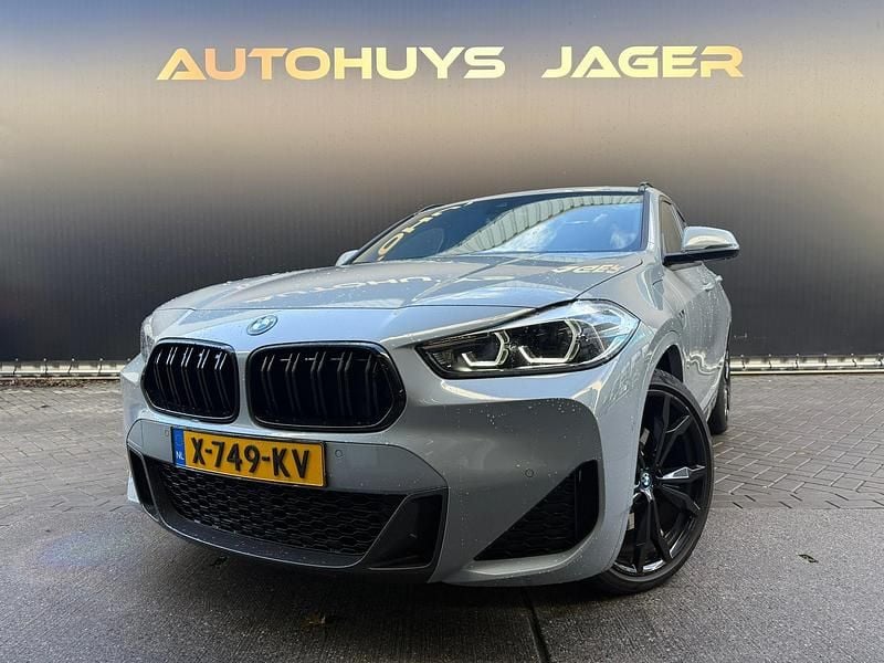 Grijs Occasion 2022 BMW X2 Executive SUV | € 28.950 (Eerlijke prijs) - Afbeelding 1/4