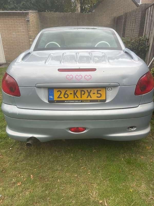 Occasion Peugeot 206 109 PK (80 kW) 2001 Blauw Cabriolet