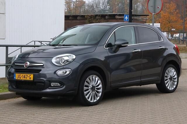 Grijs Gebruikt 2016 Fiat 500X Lounge SUV | € 12.750 (Eerlijke prijs) - Afbeelding 1/4