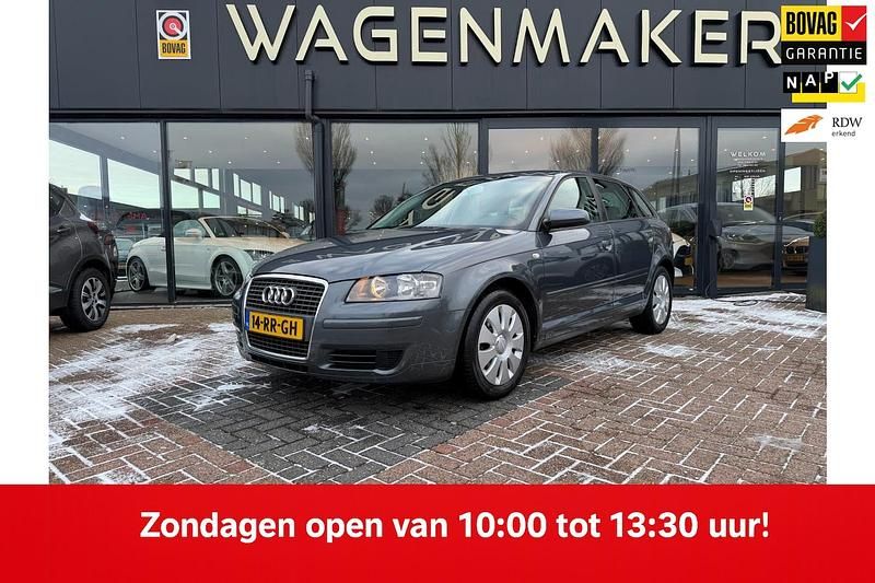 Grijs Occasion 2005 Audi A3 Sportback Attraction Hatchback | € 3.750 (Eerlijke prijs) - Afbeelding 1/4