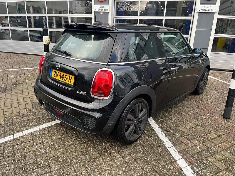 Occasion Mini John Cooper Works 136 PK (100 kW) 2019 Zwart Hatchback