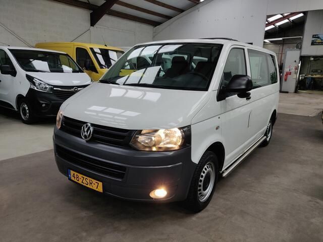Wit Gebruikt 2013 VW T5 Trendline Van | € 14.995 (Duur) - Afbeelding 1/4